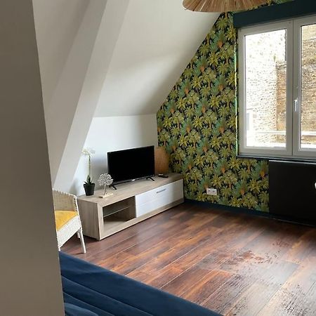 Appartement En Plein Centre De Dinan Extérieur photo
